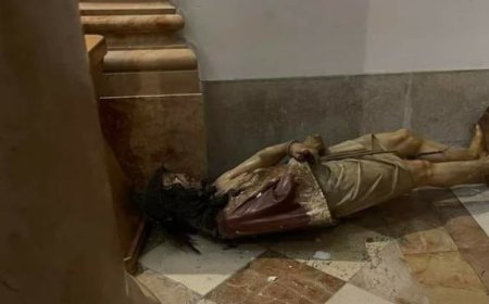مستوطنون يقتحمون كنيسة "حبس المسيح" في القدس ويحطمون محتوياتها