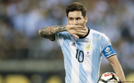 ميسي يكشف تفاصيل حديثه مع مبابي بعد النهائي وسبب معاناته حتى الآن