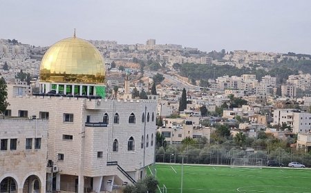 اقتحامات للأقصى والهدم يلاحق مسجد "القبة الذهبية" ببيت صفافا