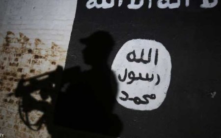 إصابة اربعة جنود أميركيين ومقتل قيادي بداعش في غارة بسوريا