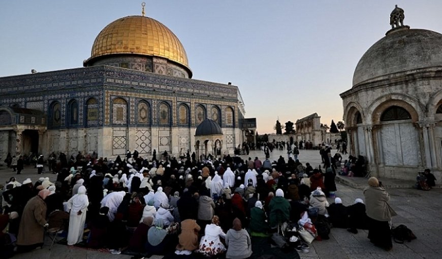 إحياءً لذكرى الإسراء والمعراج .. الآلاف يتوافدون للمسجد الأقصى