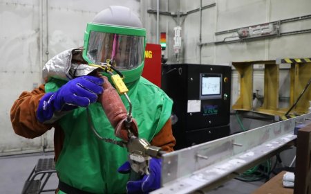 تقنية الرش البارد لحقول البحرية الأمريكية لصالح مقاتلي الحرب