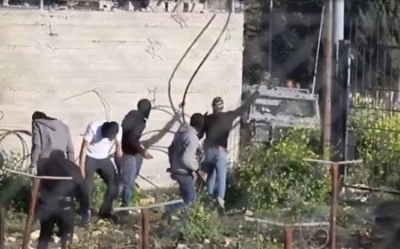 مواجهات بين الشبان وقوات الاحتلال في بلدة بيت أمر شمال الخليل