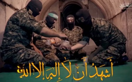 أذان بصوت مقاومين فلسطينيين - رائع