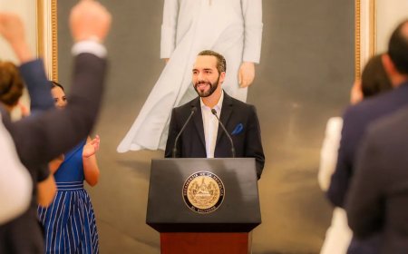 تعويذة الذكاء الاصطناعي في السلفادور: الرئيس يعد مشروع قانون لإعفاء التكنولوجيا من الضرائب