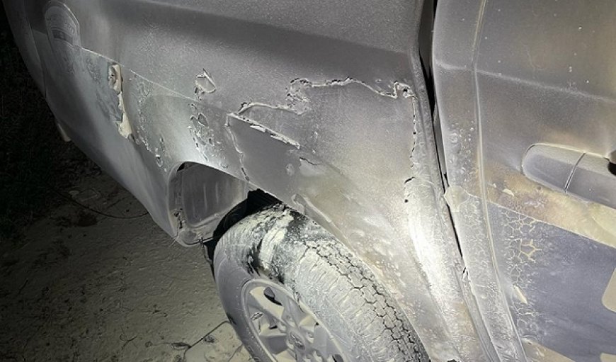 اعتقال قاصر للاشتباه بإضرام النار في سيارة للشرطة برهط