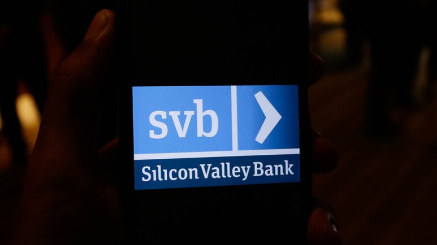 بعد استحواذ "فيرست سيتزنز" على "سيليكون فالي".. ما مصير الودائع؟