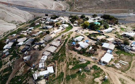 حكومة الاحتلال ستطلب اليوم إلغاء الالتماس المقدم لإخلاء الخان الأحمر