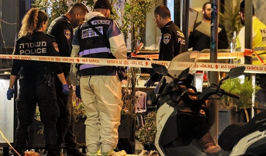 الاحتلال يصدر أمرا بهدم منزلَي الشهيد معتز الخواجا والأسير أسامة الطويل