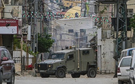 اعتقالات بالضفة والقدس والاحتلال يواصل حصار يعبد