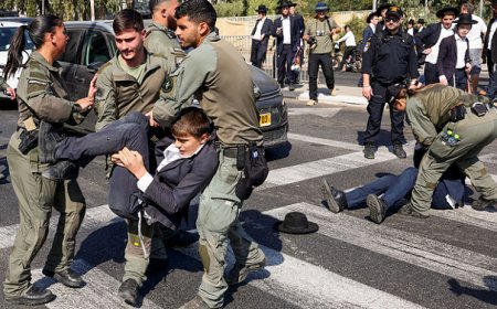 أزمة ائتلافية تلوح بالأفق بعد مصادقة كاتس على تجنيد 7 آلاف حريدي